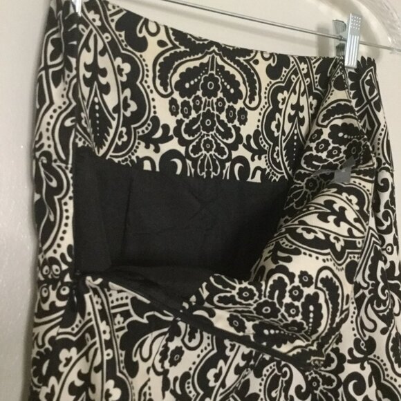 Ann Taylor Black & Cream Paisley Silk A-Line Skirt - Picture 6 of 9